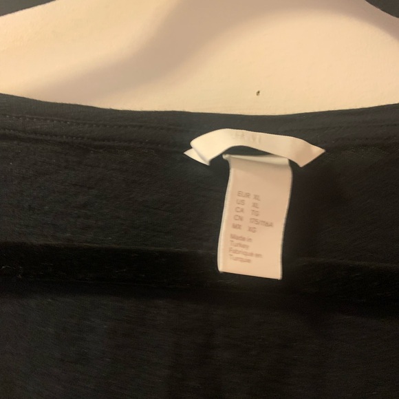 H&M Cropped Tee - Picture 3 of 3